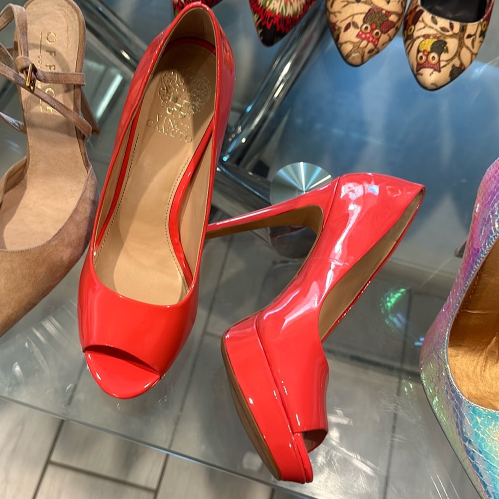 Vince Camuto heels